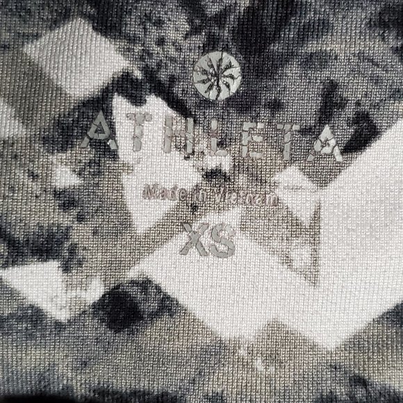 Athleta Gray Skirt & Capri Leggings Bundle, XS - Picture 7 of 7